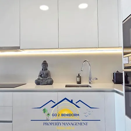 Oceanview At Sunset Sailors