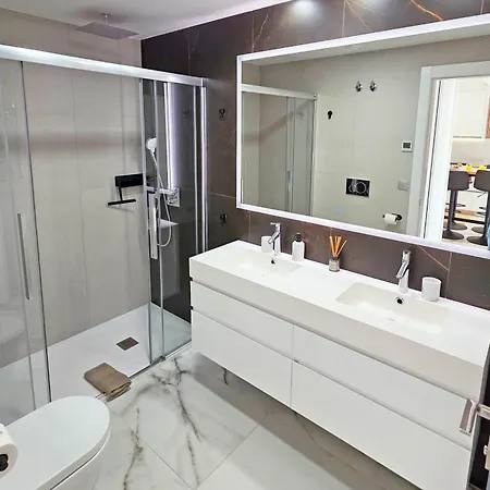 Διαμέρισμα Oceanview At Sunset Sailors *